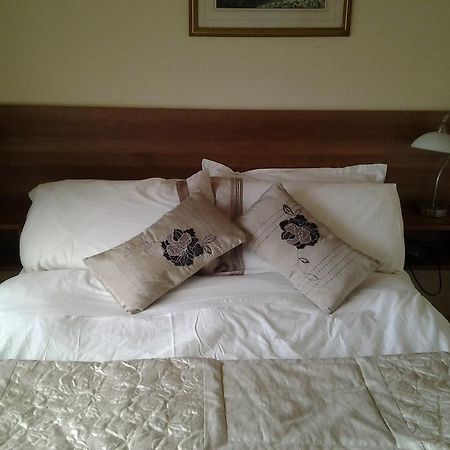 Gardenfield House Bed & Breakfast H91Vh02 Γκάλγουεϊ Εξωτερικό φωτογραφία