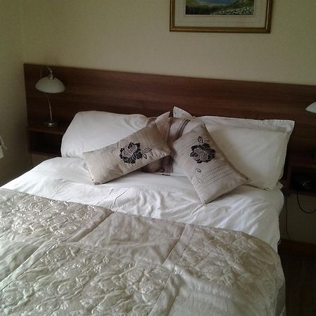 Gardenfield House Bed & Breakfast H91Vh02 Γκάλγουεϊ Εξωτερικό φωτογραφία