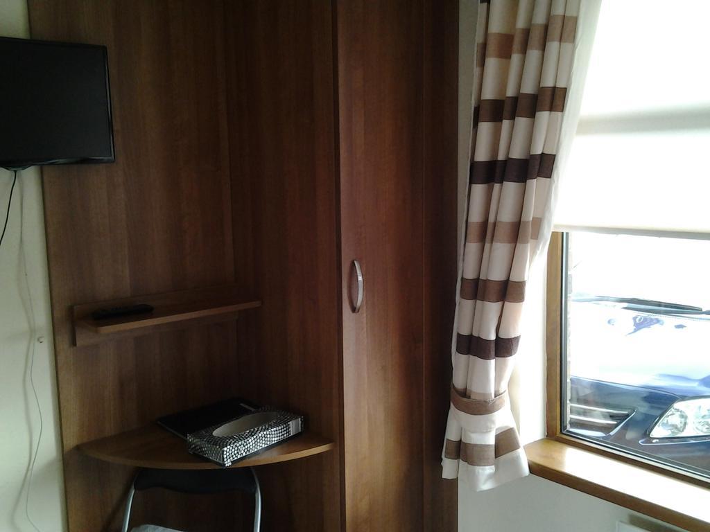 Gardenfield House Bed & Breakfast H91Vh02 Γκάλγουεϊ Εξωτερικό φωτογραφία
