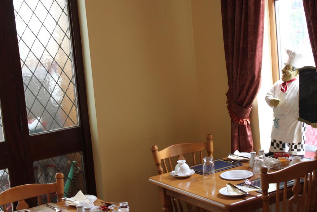 Gardenfield House Bed & Breakfast H91Vh02 Γκάλγουεϊ Εξωτερικό φωτογραφία