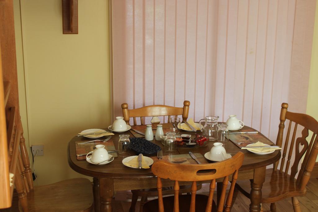Gardenfield House Bed & Breakfast H91Vh02 Γκάλγουεϊ Εξωτερικό φωτογραφία